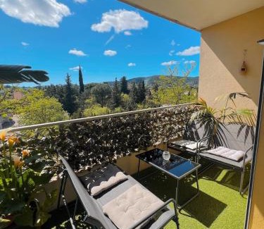 Draguignan Apartment | Charmant T3 avec clim et parking gratuit