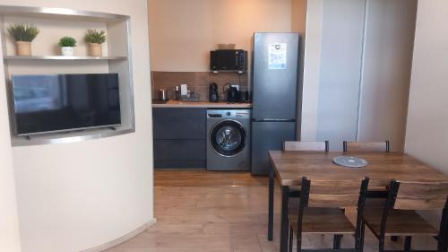 Clairvaux-les-Lacs Apartment | Charmant T3 jacuzzi