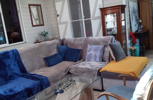 L'Etang-Sale House | Charmante Case Créole Avec vue mer