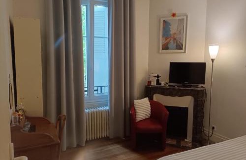 Bourges Bed & Breakfast | Charmante chambres d'hôtes avec SDB privée