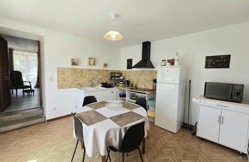 Siorac-en-Perigord House | Charmante maison en Périgord pour 2 avec terrasse privative - FR-1-616-493