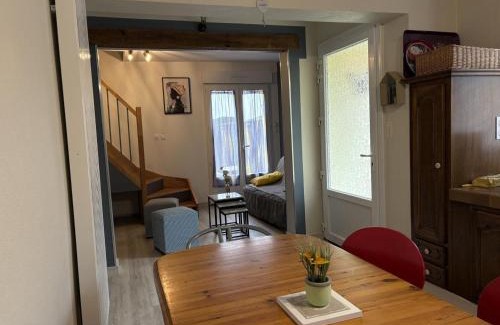 Bransat House | Charmante maison à Bransat avec climatisation et jardin, idéale pour 6 personnes - FR-1-489-588