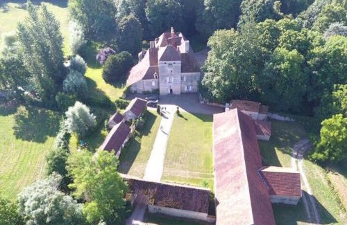 Trateau House | Charmante maison à la campagne, animaux acceptés, internet inclus - FR-1-489-64