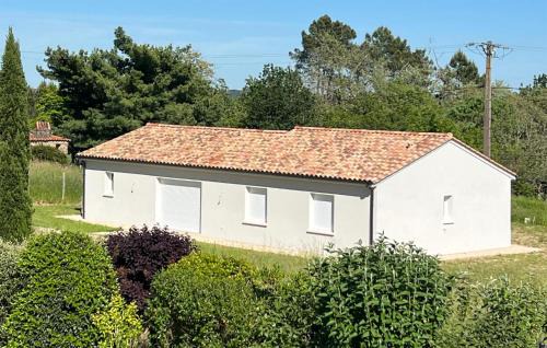 Saint-Jean-d'Eyraud House | Charmante Maison À La Campagne