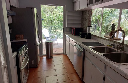 Avila House | Charmante Maison à Lutz Avec 3 Chambres, 3 Sdb, Piscine Privée Chauffée Pour 8