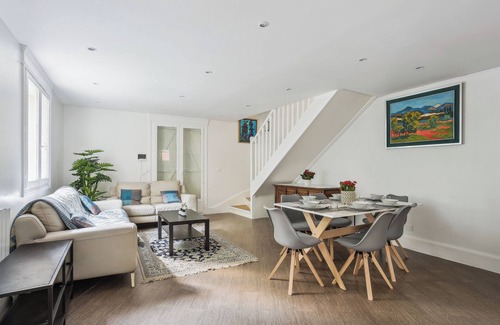 Saint-Cloud House | Charmante Maison Avec Jardin et Parking Offerte Paris St Cloud