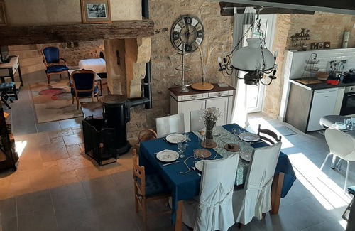 Saillac House | Charmante Maison de Bourg à 3km de Collonges la Rouge
