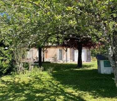 Valencogne House | Charmante maison de campagne proche du lac de Paladru