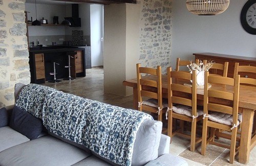 Aigremont House | Charmante Maison de Village