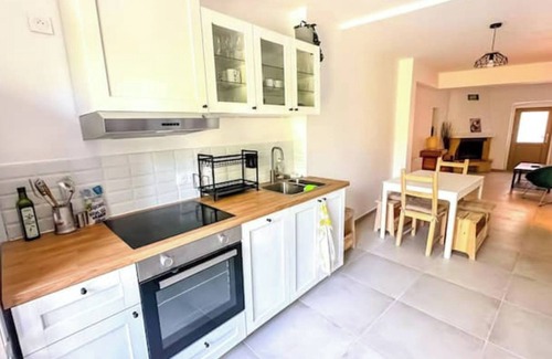 Cereste House | Charmante Maison de Village