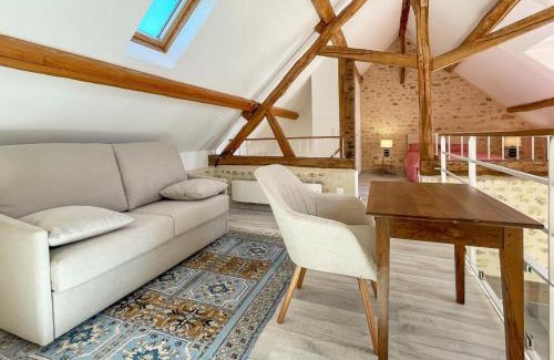 La Mesniere House | Charmante maison en pierre avec WiFi et grand jardin, proche de Mortagne-au-Perche - FR-1-497-241