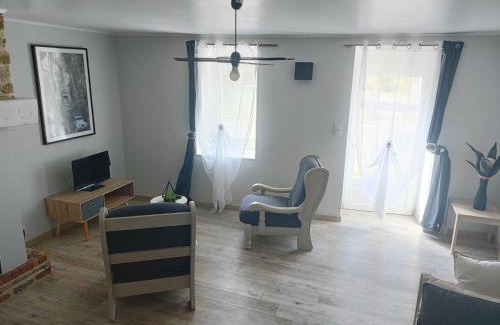 Langon House | Charmante maison en pierres