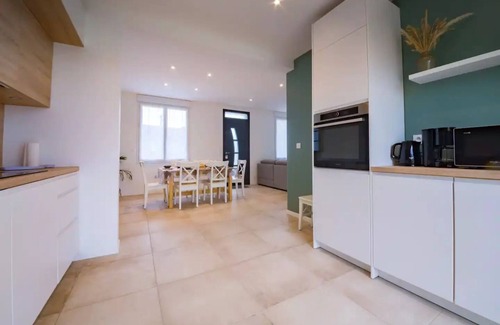 Ploudalmezeau House | Charmante Maison à 200 m de la Plage Entièrement Renovée