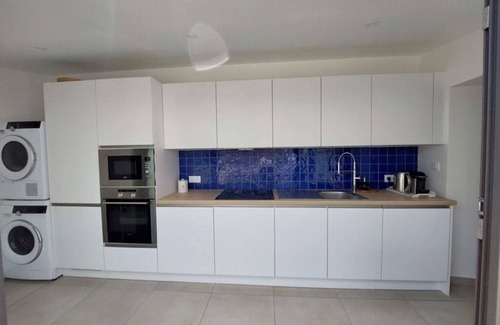 Finistere House | Charmante Maison Rénovée en 2023, au Coeur du Village