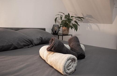 Nemours Apartment | Charmante maisonnette centre nemours