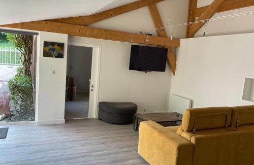 Gennes-Val-de-Loire House | Charmante petite maison