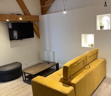 Gennes-Val-de-Loire House | Charmante petite maison