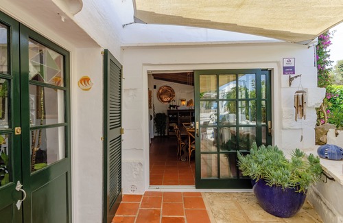 Torret Villa | Charme Authentique à Minorque: Maison de Campagne Près des Plages 5 Chb, Piscine