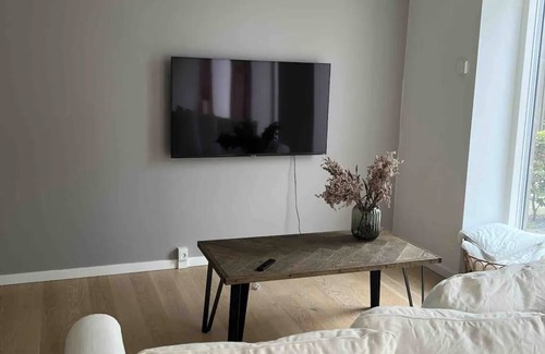 Amager Apartment | Charmerende 3-værelses Lejlighed