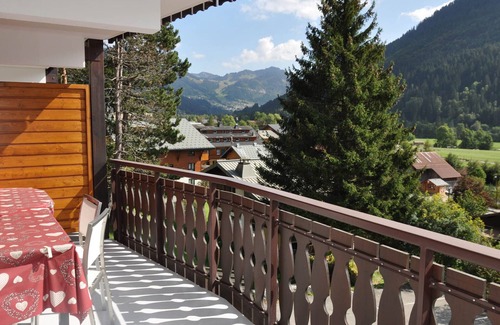 La Chapelle-d'Abondance Apartment | Charming apartment with south balcony and Multi Pass for €3/day!