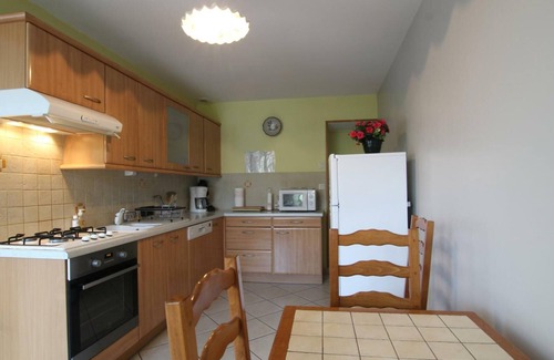 Champcervon Cottage | Charming Country House: WiFi, Wood Stove, Enclosed Garden, Near Mont Saint Michel