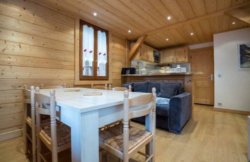 Saint-Gervais-les-Bains Apartment | Charming apartment, view of Mont Joly, 3 star rating