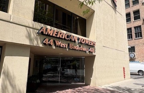 Rio Grande Condo | Charming 1.5-bedroom condo with AC, fitness room in fabulous Salt Lake City