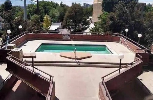 East Central Condo | Charming 1 Bed Condo, Only 15 Minute Walk to Downtown