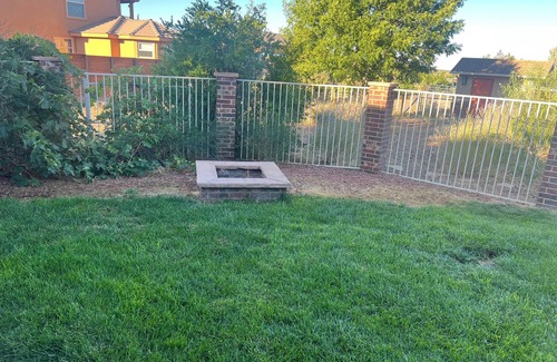 Dammeron Valley House | Charming 1-bedroom house in lovely Dammeron Valley with AC