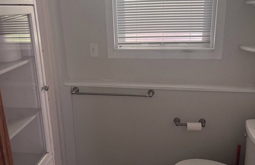 Glen Park House | Charming 1-Bedroom w/dedicated kitchenette & bathroom for Superbowl enthusiasts