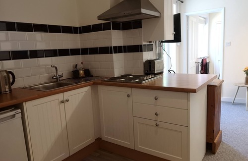 Hailsham Apartment | Charming 1-Bedroom Apartment near South Downs
