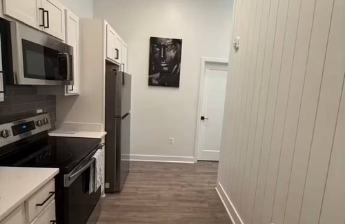 Downtown Baltimore Apartment | Charming 1-bedroom apartment in terrific Baltimore with AC