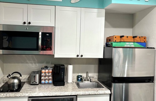 Florida Central Atlantic Coast Apartment | Charming 1 bedroom apartment 10 min from Disney