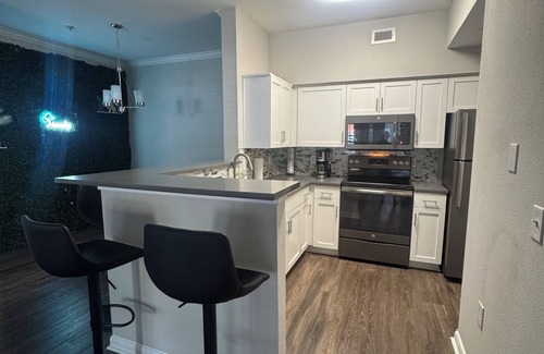 Hillsboro West End Apartment | Charming 1-bedroom apartment with AC, WiFi in vibrant Nashville