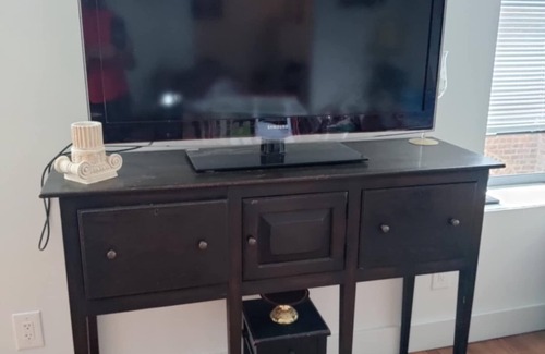 Williamsbridge Apartment | Charming 1-bedroom apartment in enchanting The Bronx with AC