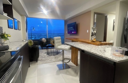 Catedral Apartment | Charming 1-bedroom apartment in San José with fitness room, WiFi