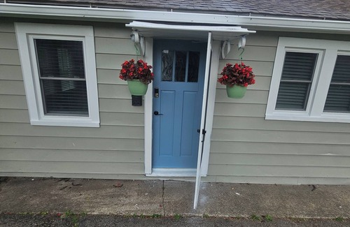 Sandusky Apartment | Charming 1-bedroom apartment in wonderful Sandusky with WiFi, AC