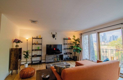 Hoboken Apartment | Charming 1-bedroom apartment with Fast WiFi in Hoboken close to NYC