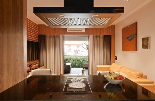 Arpora Apartment | Charming 1-bedroom apartment in delightful Arpora with WiFi, AC, fitness room