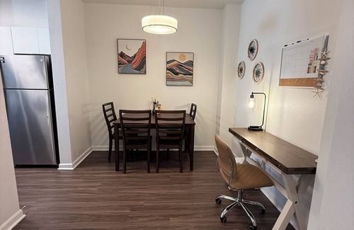 Renton Apartment | Charming 1-bedroom apartment with fitness room and AC in lovely Renton