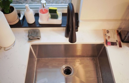 Acres Green House | Charming 1-bedroom at basement in fabulous Lone Tree with WiFi