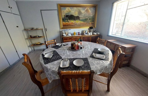 Bethulie Bed & Breakfast | Charming 1-bedroom bed & breakfast in Bethulie with WiFi