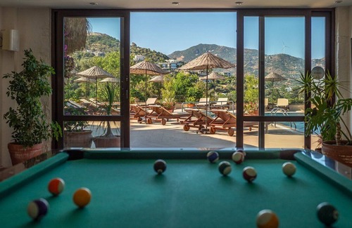 Yalikavak Bed & Breakfast | Charming 1-bedroom bed & breakfast with AC, WiFi in lovely Bodrum