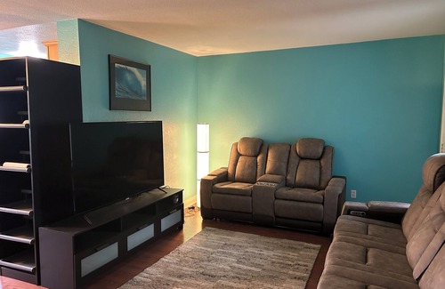 North Park Condo | Charming 1-bedroom condo in brilliant San Diego with AC, WiFi