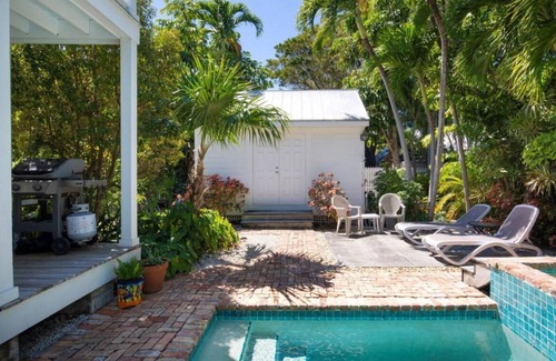 Old Town Condo | Charming 1-bedroom condo in welcoming Key West with AC