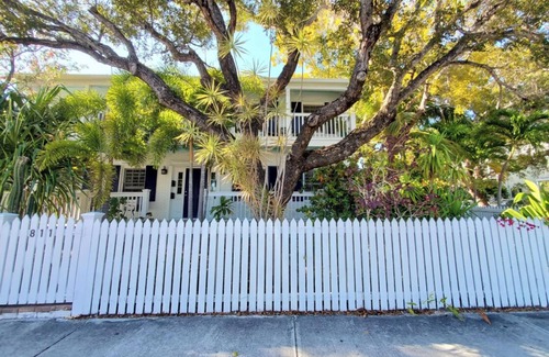 Old Town Condo | Charming 1-bedroom condo in welcoming Key West with AC