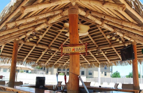 Regal Palms Apartment | Charming 1-bedroom estate with AC, fitness room in wonderful Davenport