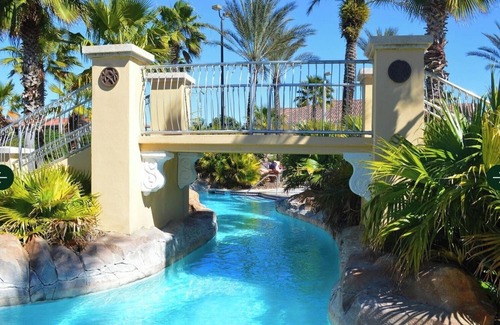 Regal Palms Apartment | Charming 1-bedroom estate with AC, fitness room in wonderful Davenport