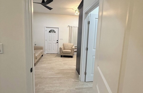 Temple Terrace House | Charming 1-bedroom house in pleasant Tampa with AC, WiFi