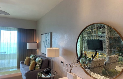 Cancun Resort | Charming 1-bedroom resort with fitness room and AC in Cancún